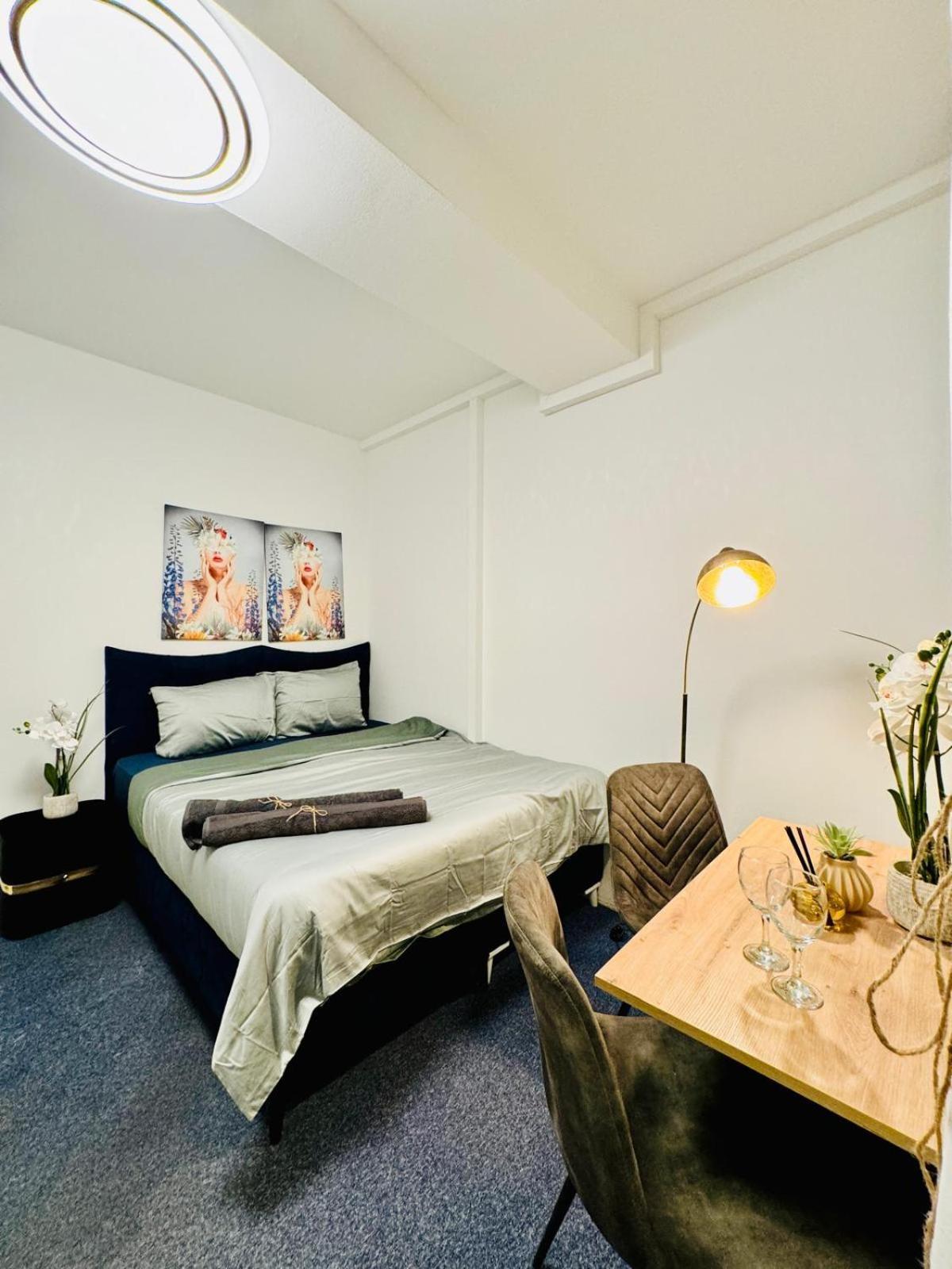 Bright Stay, 7br Shared Only 13min To Belvedere Palace * Wien