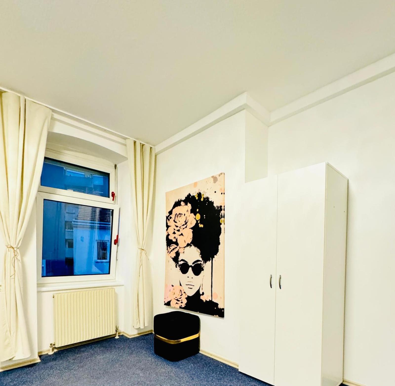 Bright Stay, 7br Shared Only 13min To Belvedere Palace * Wien