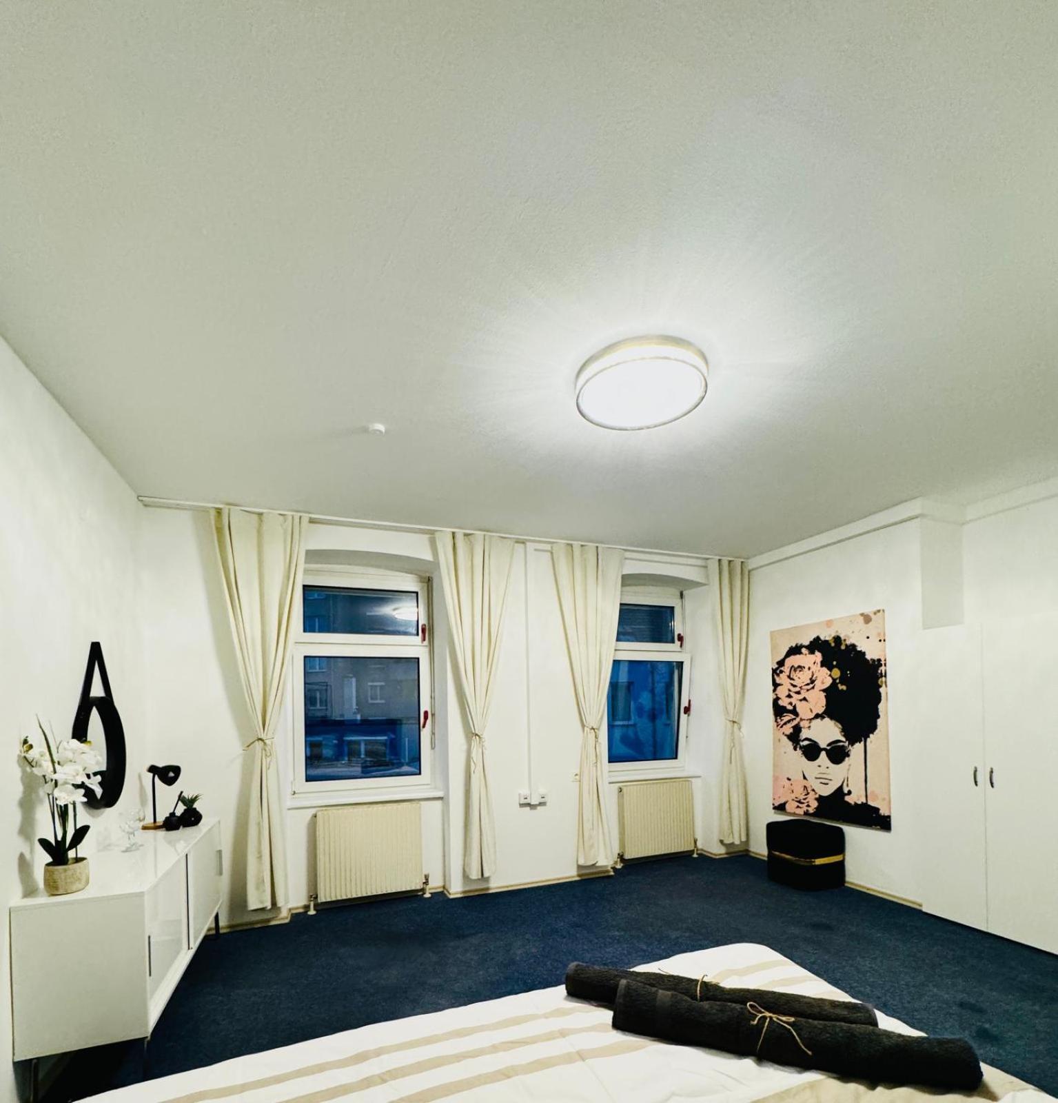 Apartment Bright Stay, 7br Shared Only 13min To Belvedere Palace