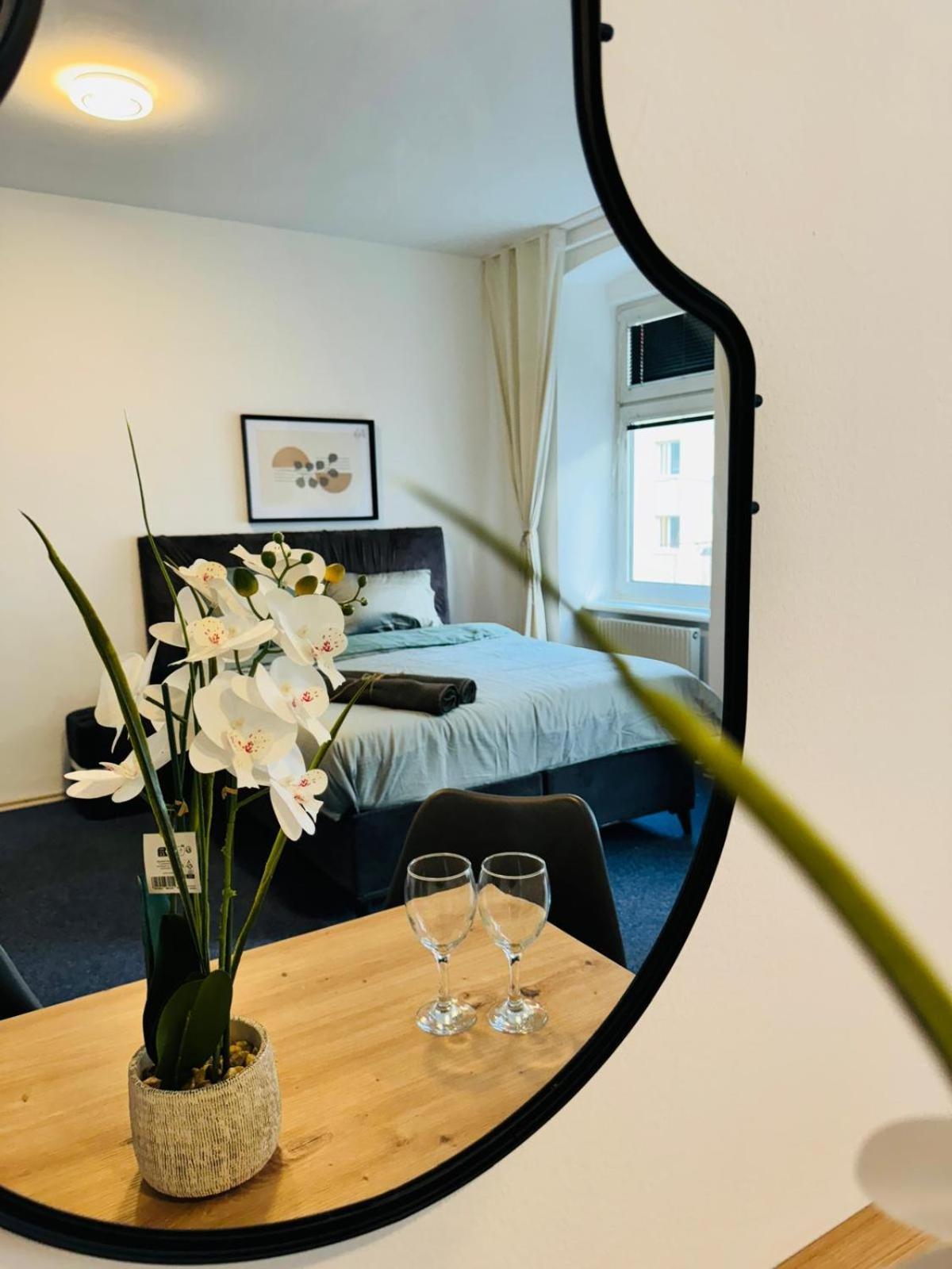 Bright Stay, 7br Shared Only 13min To Belvedere Palace *