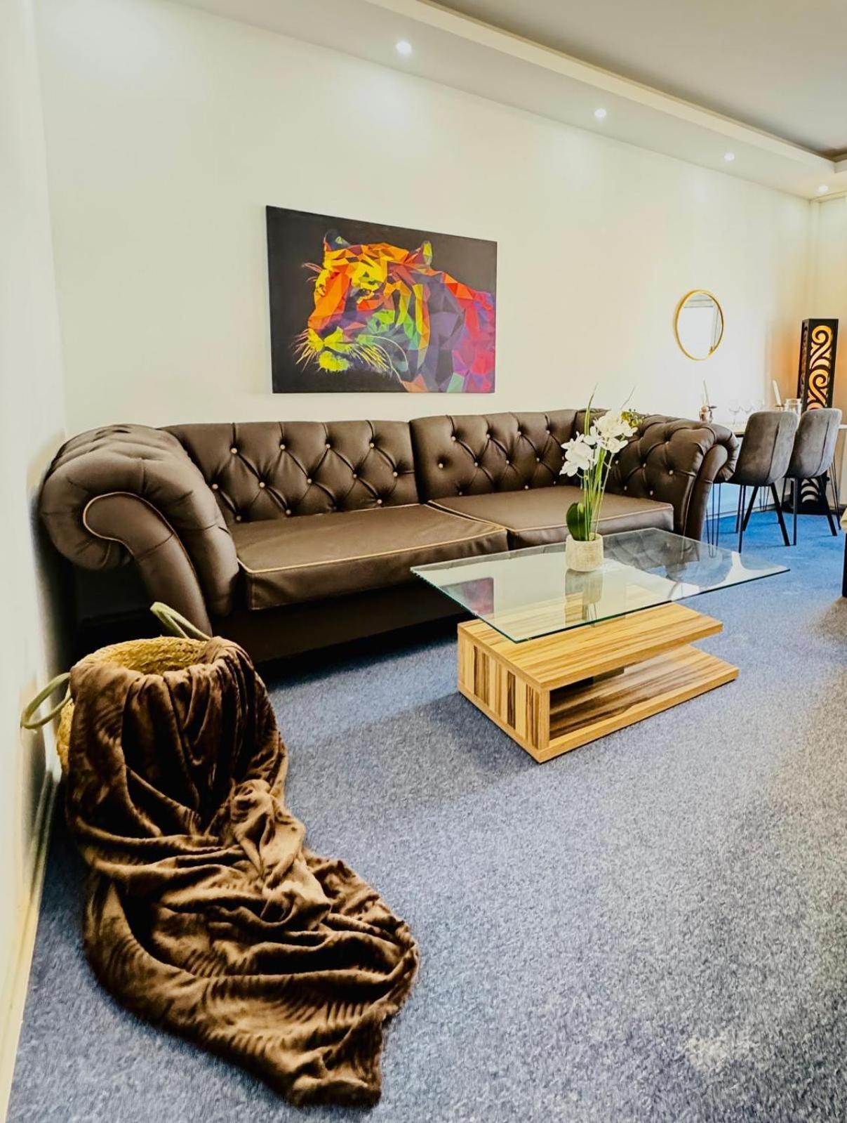 Bright Stay, 7br Shared Only 13min To Belvedere Palace * Wien